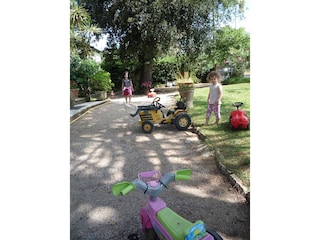 Holiday apartment Tirrenia Environment 22