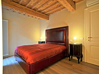 Casale Lucca Caratteristiche 14