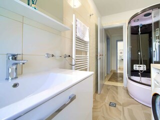 Villa Pinezići (Krk) Caratteristiche 36