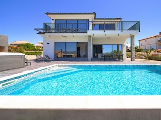 Villa Linardići Outdoor Recording 1