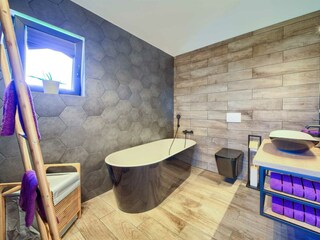 Villa Linardići Features 28