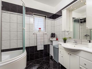 Holiday house Kras Features 55