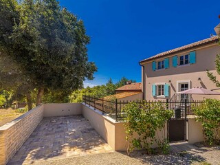 Villa Mavra