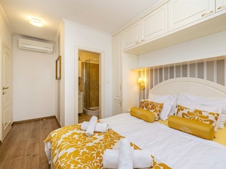 Villa Linardići Features 27