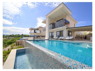 Villa Majestic