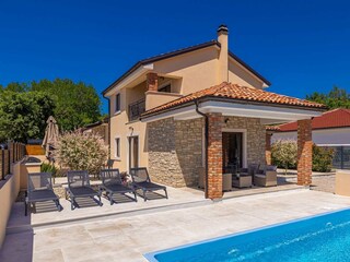 Casa per le vacanze Pinezići (Krk) Registrazione all'aperto 2
