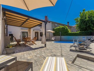 Maison de vacances Brzac Enregistrement extérieur 11