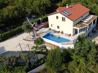 Maison de vacances Rasopasno Environnement 46