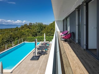 Villa Rasopasno Outdoor Recording 10