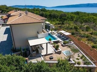 Villa Lady