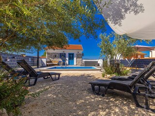 Maison de vacances Pinezići (Krk) Enregistrement extérieur 8