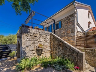 Holiday house Pinezići (Krk) Environment 34