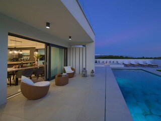 Villa Luminosa