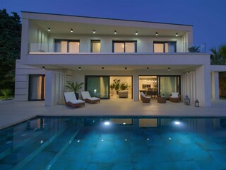 Villa Luminosa