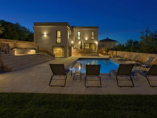 Villa Vrh Outdoor Recording 3