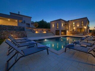 Villa Vrh Outdoor Recording 6