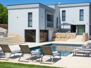 Villa Vrh Outdoor Recording 18