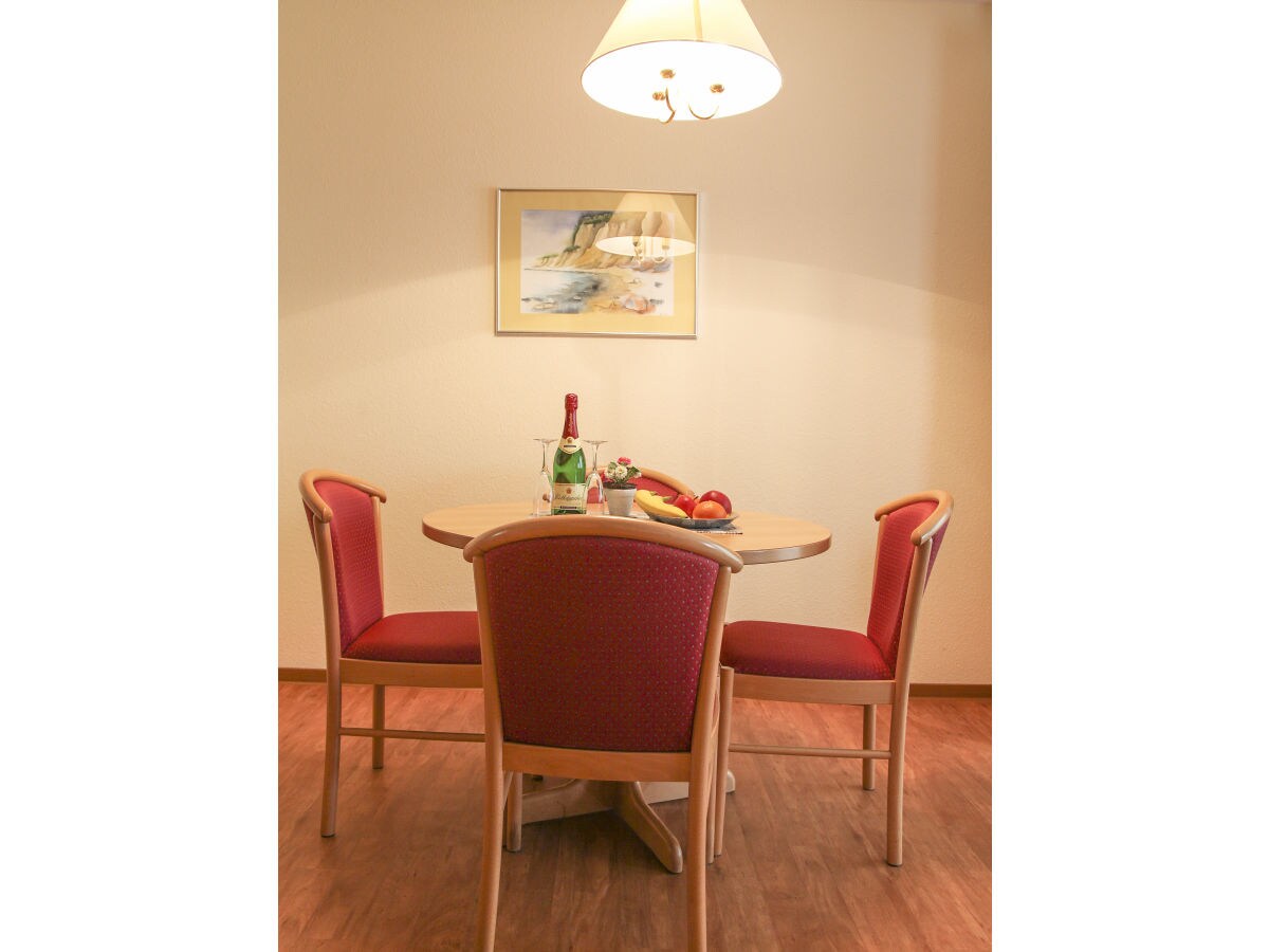 Ferienwohnung Fewo. Zinglingstraße, Binz, Rügen - Mr. Keith Harness