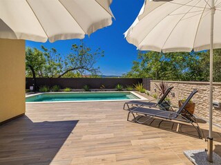 Casa per le vacanze Linardići Registrazione all'aperto 5