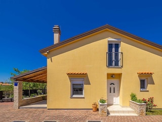 Casa per le vacanze Linardići Ambiente 33