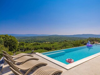 Villa Vrh Outdoor Recording 9