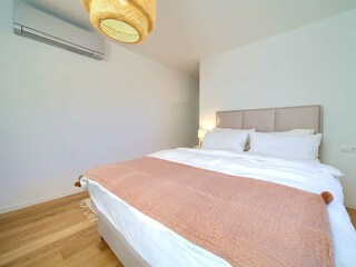 Apartment Vrh Features 30