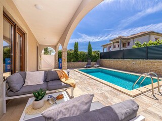 Casa per le vacanze Linardići Registrazione all'aperto 3