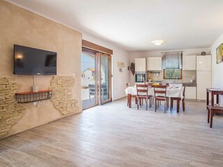 Holiday house Linardići Features 26