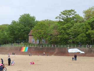 der private Kurhausstrand