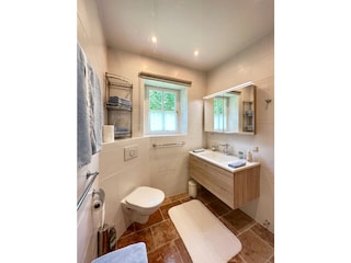 Badezimmer 1
