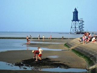 Watt und Leuchtturm Eversand in Dorum