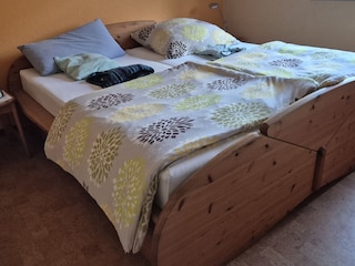 Schlafzimmer 1, Doppelbett
