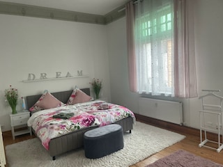 Schlafzimmer 3