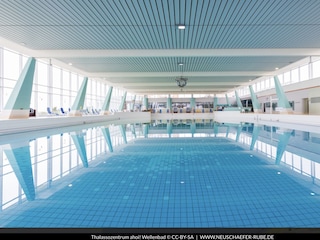 Wellenbad im Ahoi Bad