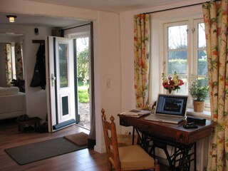 Diele mit Schreibplatz