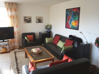 Gemütliche Polsterecke - Flachbildschirm