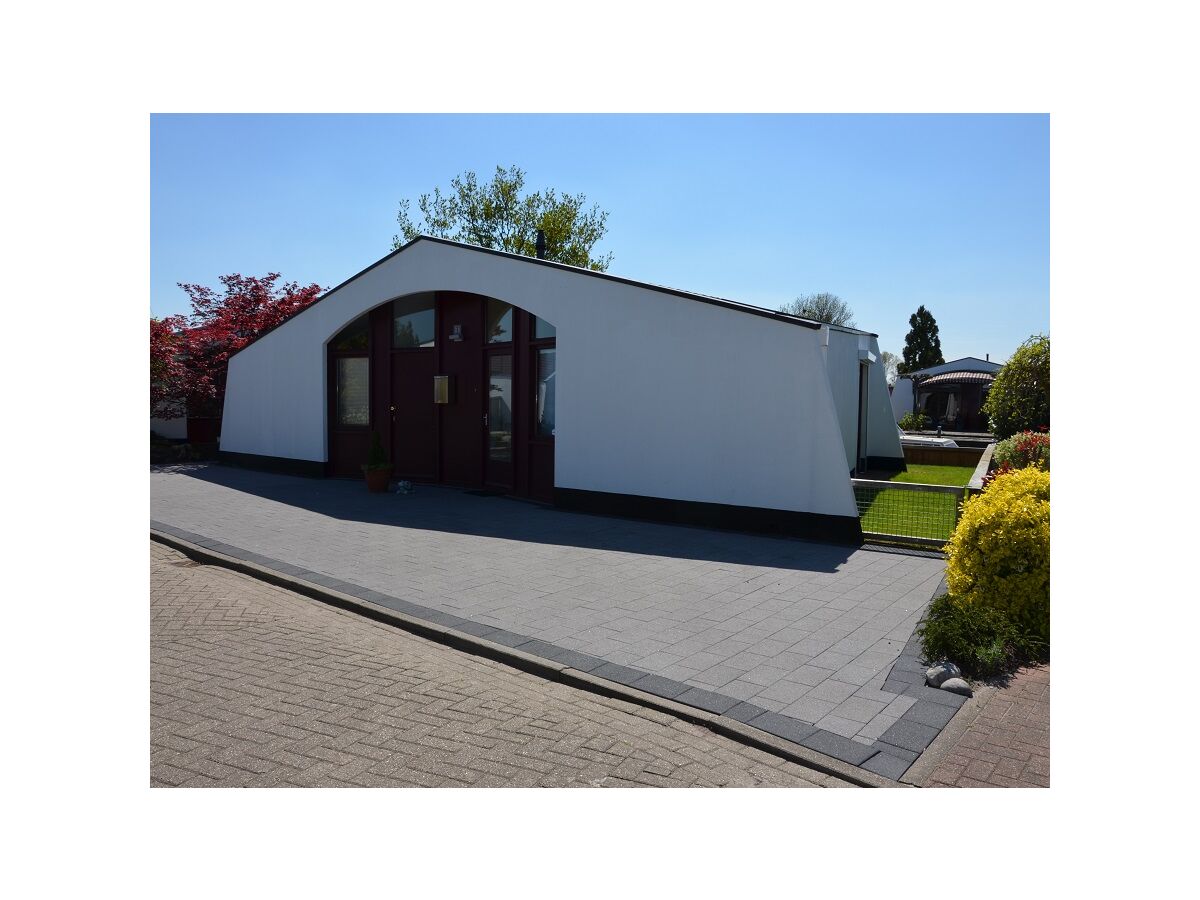 Bungalow Lemmer Buitenaudio-opname 1