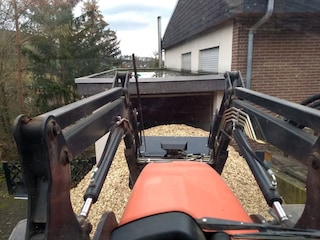 Heizmaterial bunkern