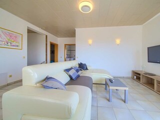 Holiday house Linardići Features 26