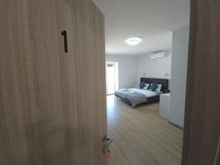 Ferienhaus Puljane Ausstattung 1