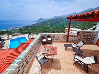 Villa Mirthios Buitenaudio-opname 19