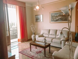 Holiday house Lezzeno Living Room 15