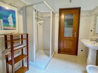 Holiday house Lezzeno  35