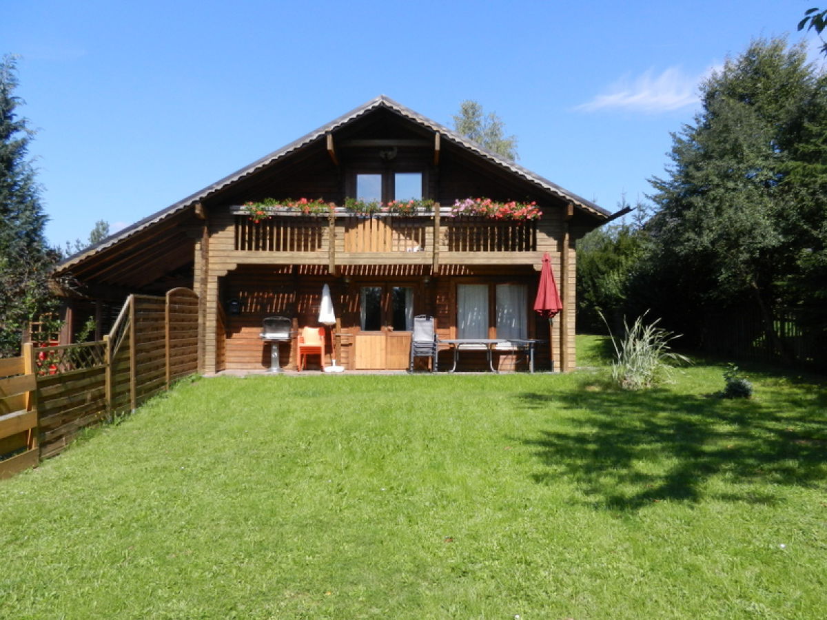 Relax in the Eifelcottage Wildvogel