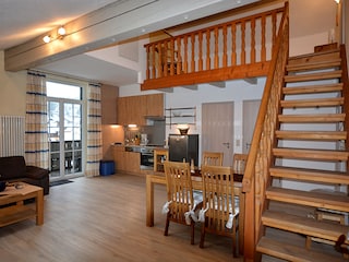 Wohnung "Renate" WohnzimmerTreppe zur Galerie