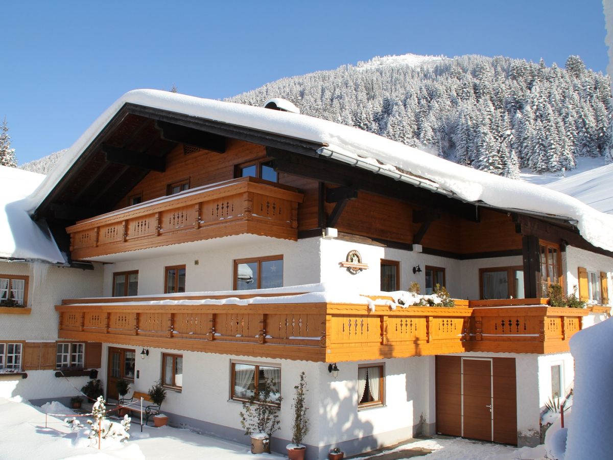 Holiday apartment Hirschegg im Kleinwalsertal Outdoor Recording 1