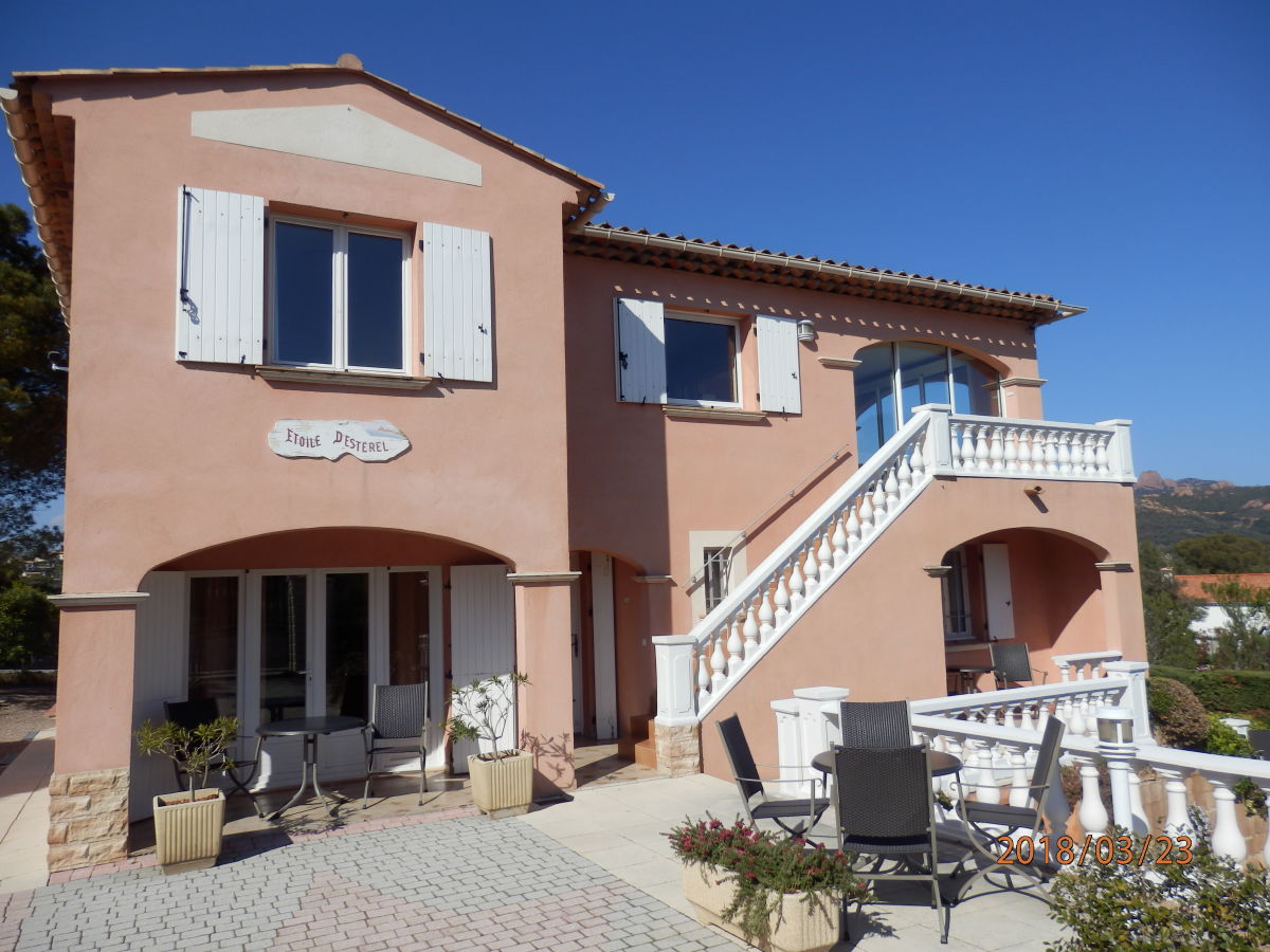 Vakantieappartement Agay Buitenaudio-opname 1