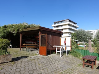 Unterstand für Surfboards