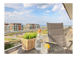 Balkon mit Blick zur Ostsee und zum Binnensee