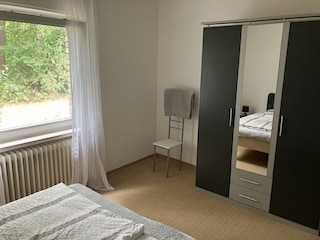 Kleiderschrank